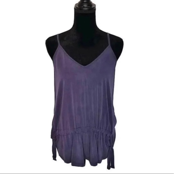 Buttery soft, navy blue top with adjustable cinch waist detail - Picture 4 of 5